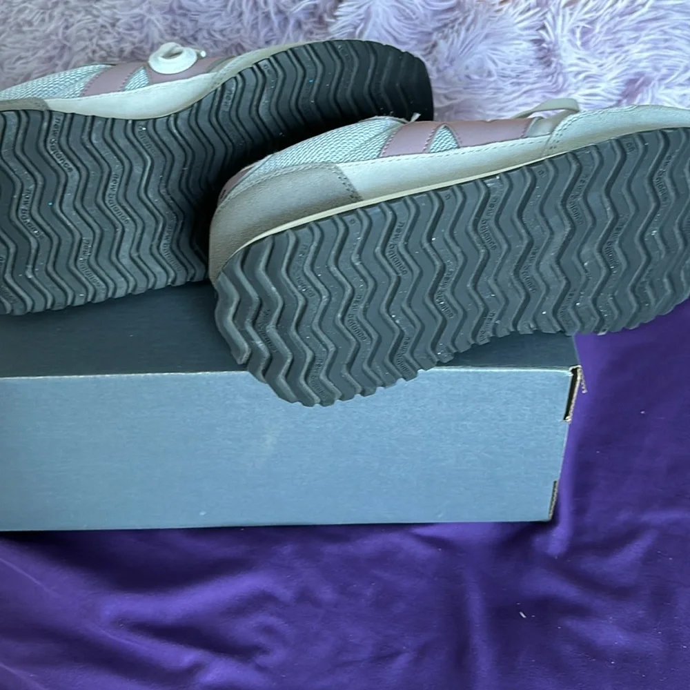 New Balance 237 Sneaker - Picture 6 of 8